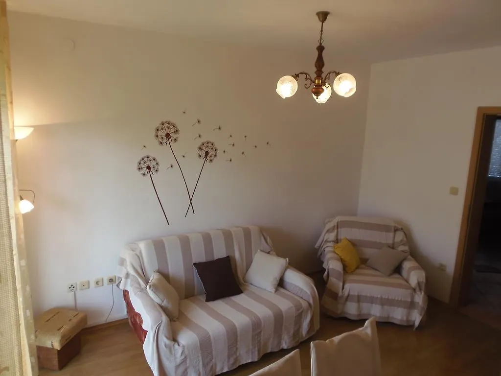 Apartments Casper  Novi Vinodolski