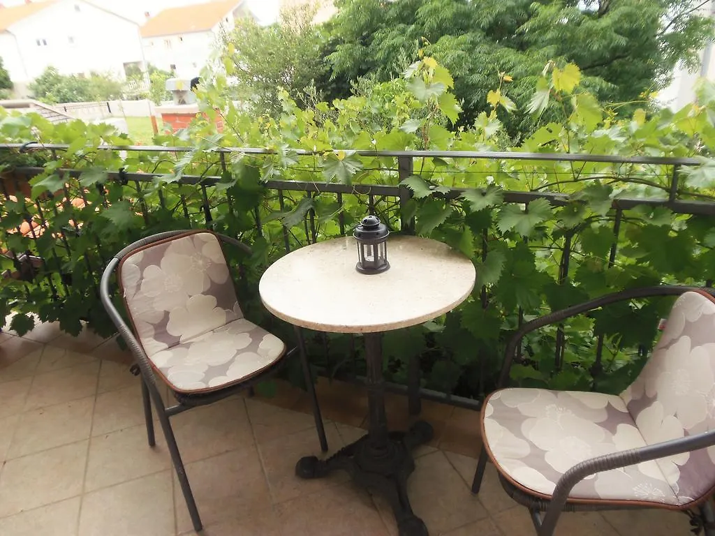 Apartments Casper Novi Vinodolski