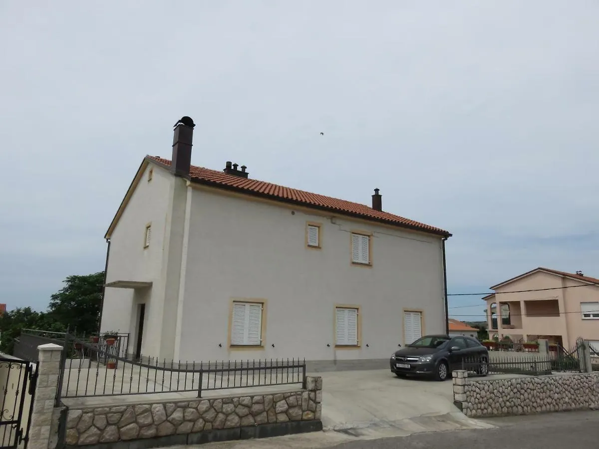 Apartments Casper Novi Vinodolski