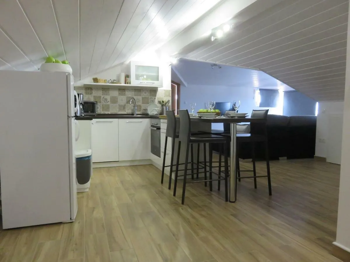 Apartments Casper Novi Vinodolski